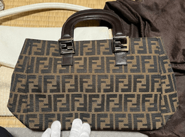 FENDI / ズッカ ハンドバッグなど2点