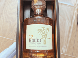 ウイスキー：Suntory（響 12年 現行）／ウイスキー：SILVER SEAL（16年）など6点