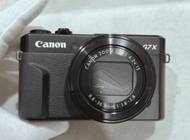 Canon：PowerShot G7X Mark II／Canon：PowerShot G7Xなど4点