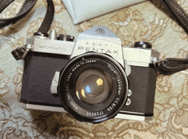 PENTAX：交換レンズ付きボディ／KONICA：ボディなど5点
