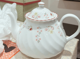 ウエッジウッド/ウエッジウッドなど8点(愛知県名古屋市瑞穂区・店頭買取)|食器の高価買取なら【バイセル】