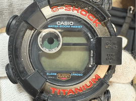 CASIO / G-SHOCK フロッグマン DW-8200 / DW-8200 / 状態ランク:SAなど4点
