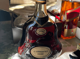 ブランデー／Hennessy：ジャズ ヘネシー エクストラ 金キャップ グリーンボトル（状態ランク：C）など3点