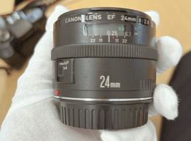 Canon：EF 24mm F2.8など4点