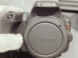 Canon：ボディ／Canon：アクセサリー（三脚・フラッシュ系）など4点