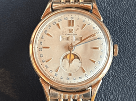 OMEGA / トリプルカレンダー ムーンフェイズ 2486-2 Cal.381 / 2486-2 / 状態ランク：Cなど2点
