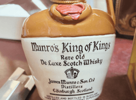 ウイスキー：Munro's King of Kings（レアオールド 陶器）／ウイスキー：MACKINLAY'S（12年 レガシー）など6点
