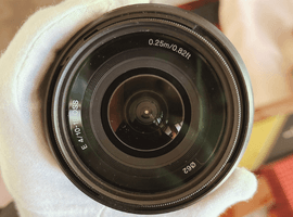 SONY：E 10-18mm F4 OSS SEL1018／SONY：α6000 + Vario-Tessar T* E 16-70mm F4 ZA OSS SEL1670Zなど2点
