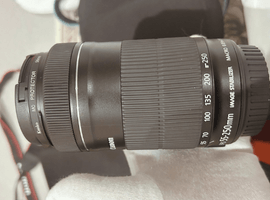 Canon：EF-S 55-250mm F4-5.6 IS STM／Canon：EOS Kiss X10 EF-S 18-55 IS STM キット ブラックなど2点