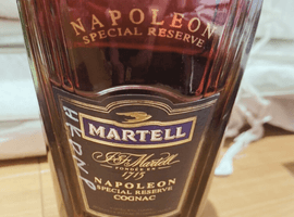 ブランデー：MARTELL（ナポレオン スペシャルリザーブ）／ウイスキー：CUTTY SARK（インペリアル キングダム）など3点