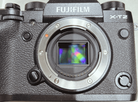 FUJIFILM：ボディ／FUJIFILM：レンズなど2点