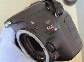 Canon：EOS Kiss X7 ボディなど4点