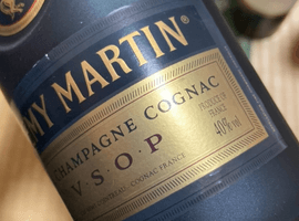 ブランデー：REMY MARTIN（VSOP 旧）／ブランデー：REMY MARTIN（XOスペシャル 現行クリアボトル）など2点