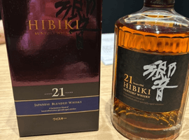 ウイスキー：Suntory（響 21年）など2点