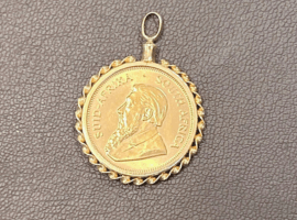 トップ(K22)など4点