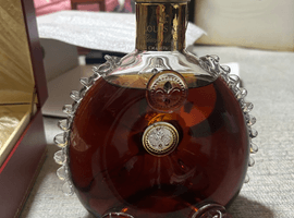 ブランデー/REMY MARTIN:ルイ13世 四角形箱 ユリ刻印(状態ランク:A)など4点