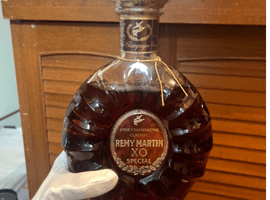 ブランデー：REMY MARTIN（XOスペシャル 旧クリアボトル）／ウイスキー：Glenfiddich（10年）など2点