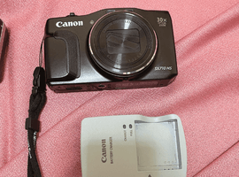 Canon：PowerShot SX710 HS ブラックなど4点