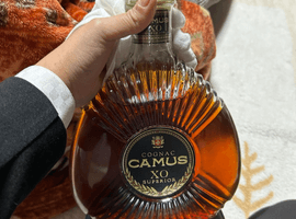 ブランデー：CAMUS（XO スペリオール）／ブランデー：Hennessy（XO 金キャップ グリーンボトル）など3点