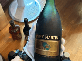 ブランデー：REMY MARTIN（VSOP 旧旧旧）／ブランデー：CAMUS（ナポレオン エクストラオールド）など8点