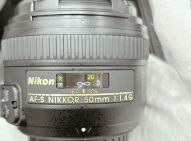 Nikon：AF-S NIKKOR 50mm F1.4G／Nikon：D850 ボディなど2点