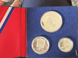 ５万円金貨／アメリカ硬貨セット／10万円金貨御在位／など