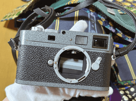 LEICA：M9 ハンマートーンなど5点
