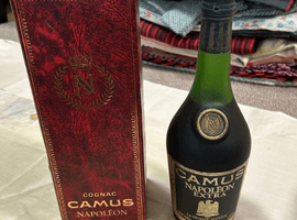 ブランデー：CAMUS（ナポレオン エクストラ ラ グランマルキ）／ウイスキー：Ballantines（17年）など3点