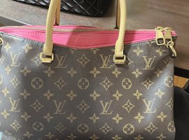 LOUIS VUITTON / モノグラム / 状態ランク：Bなど3点(沖縄県国頭郡国頭村・出張買取）｜ブランド品の高価買取ならバイセル
