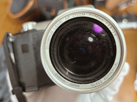 OLYMPUS：ボディ／PENTAX：交換レンズ付きボディなど4点