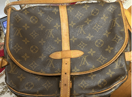 LOUIS VUITTON / モノグラム / ソミュール 30 / M42256 / 状態ランク：BCなど2点