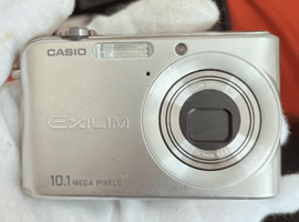 CASIO：ボディ／OLYMPUS：ボディなど5点