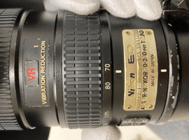 Nikon：レンズ／Nikon：レンズなど2点