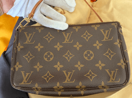 LOUIS VUITTON / モノグラム / ポシェットアクセソワール 旧型 / M51980 / 状態ランク：Bなど9点
