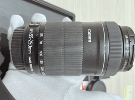 Canon：EF-S 55-250mm F4-5.6 IS STM／Canon：EOS Kiss X9 EF-S 18-55 F4-5.6 IS STM キット ブラックなど2点