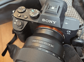 SONY：α7II ボディ ILCE-7M2+FE 24-105mm F4 G OSSなど5点
