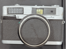 MINOLTA：ボディ／Panasonic：ボディなど7点
