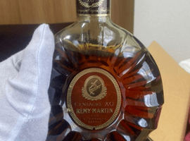 ブランデー：REMY MARTIN（セントー XO クリアボトル）／ウイスキー：Suntory（ローヤル 干支ボトル 丑 1997年 陶器）など9点