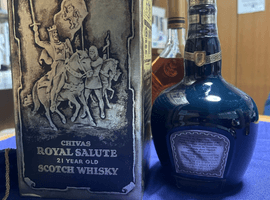 ウイスキー／CHIVAS BROTHERS：ロイヤルサルート 21年 青 陶器ボトル（状態ランク：A）など9点