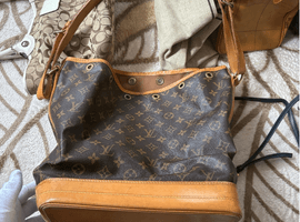 LOUIS VUITTON / モノグラム / M42224 / 状態ランク：BCなど7点