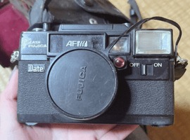 FUJIFILM：ボディ／YASHICA：ボディなど4点