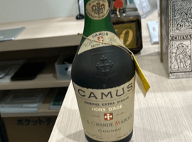 ブランデー：CAMUS（オルダージュ グランマルキ）／ウイスキー：Suntory（レアオールド ローヤル 60）など7点