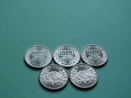 銀貨を買取に出す前に知っておきたい価値や査定ポイント