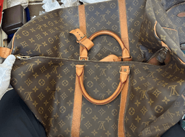 LOUIS VUITTON / モノグラム / キーポル 60 / M41422 / 状態ランク：Bなど6点（東京都足立区・出張買取）｜ブランド品の高価買取なら【バイセル】