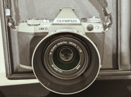 OLYMPUS：ボディ／CONTAX：ボディなど3点