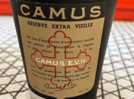 ブランデー：CAMUS（オルダージュ グランマルキ）／ブランデー：CAMUS（ナポレオン ブック 白緑）など4点