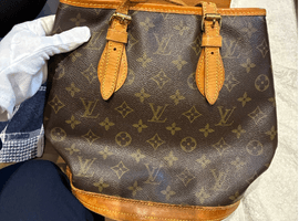 LOUIS VUITTON / モノグラム / バケット PM / M42238 / 状態ランク：Cなど2点