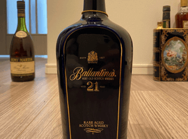 ウイスキー：Ballantines（21年 青陶器）／ブランデー：Hennessy（VSOP スリムボトル グリーンボトル）など6点