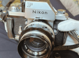 Nikon：F フォトミック FTn シルバー ボディ＋NIKKOR-S Auto 50mm F1.4／BRONICA：S2 + NIKKOR-P 75mm F2.8など9点