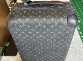 LOUIS VUITTON / モノグラム エクリプス / ホライゾン 50 / M10252 / 状態ランク:Bなど6点